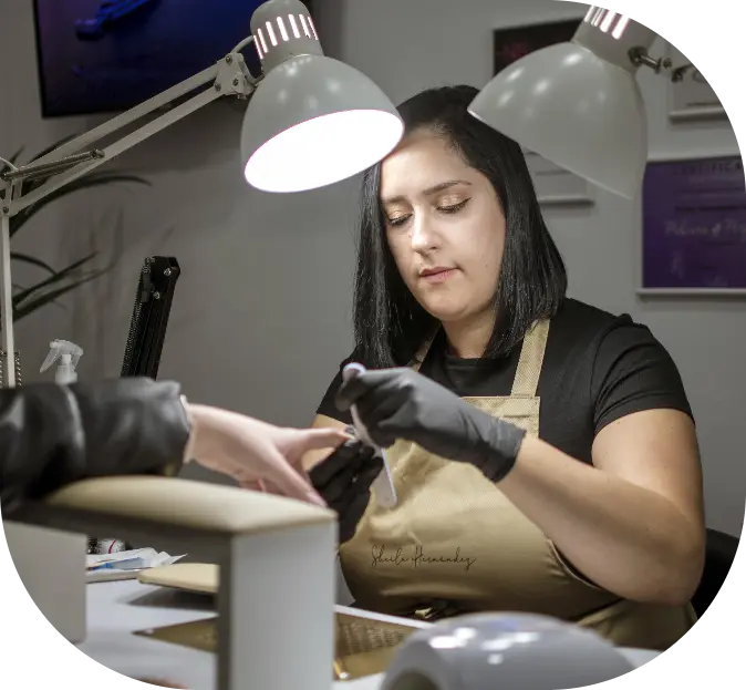 Sheila hernandez uñas